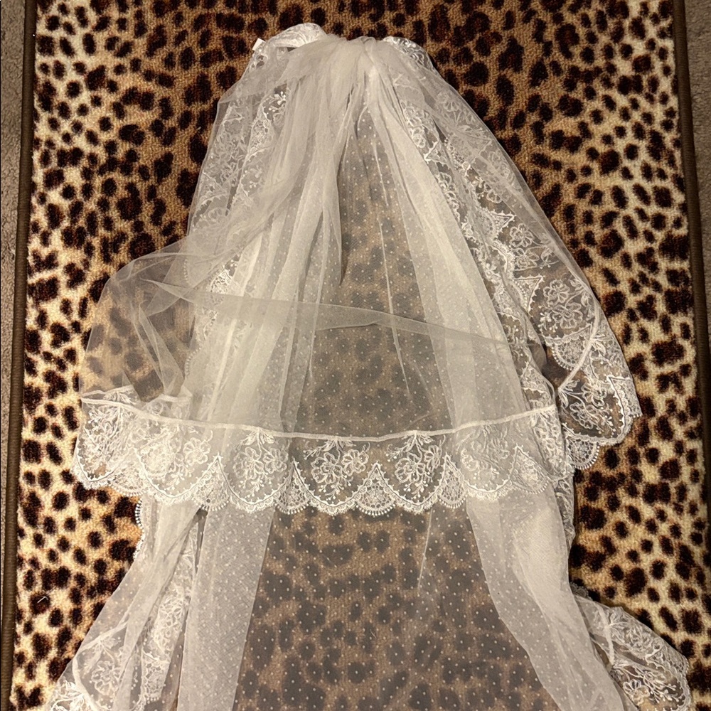 For Love And Lemons White Lace Hair Comb